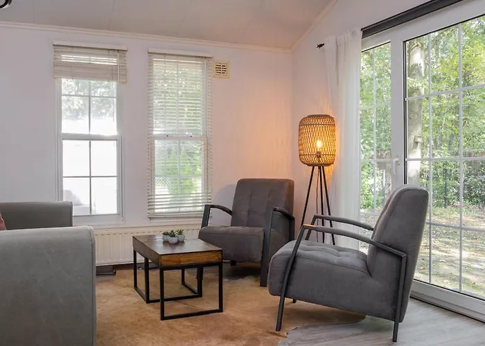 Huize Vriendschap In Chalet Hattemerbroek